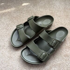 Birkenstocks Olive Green Slide in Size 43 Men’s Size 10
